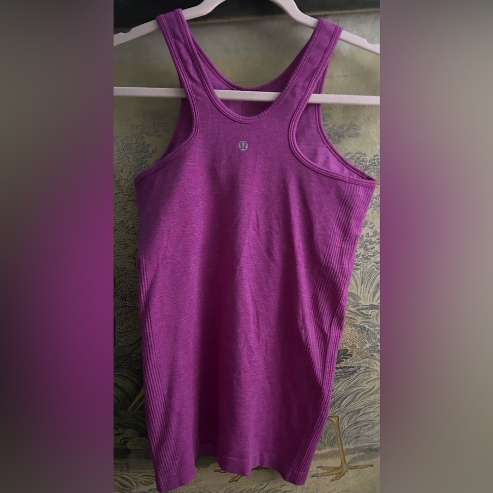 * Lululemon Heathered Seamless Tank Attached Bra SZ 8 * - Picture 11 of 16